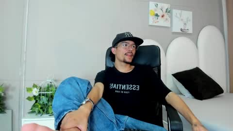 Snapshot of jake_miller__ chatting on June 3, 2026, 8:03 pm Jake online show from June 3, 2026, 8:03 pm