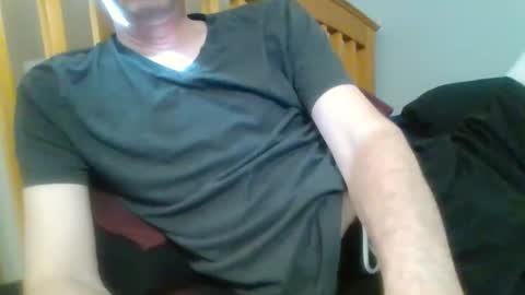 Snapshot of jakecambridge chatting on April 1, 2026, 3:42 pm Jake Cambridge online show from April 1, 2026, 3:42 pm