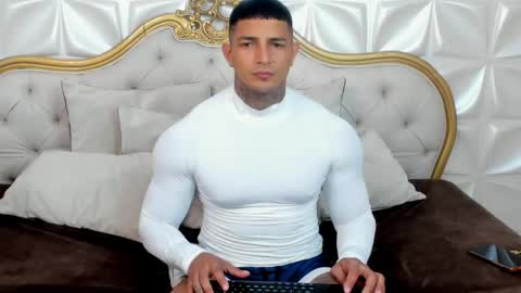 Snapshot of jaketayler10 chatting on May 14, 2026, 3:30 pm my name is sebas If you come here dont hesitate to say hello Im a guy who really likes having conversations and having hot online show from May 14, 2026, 3:30 pm