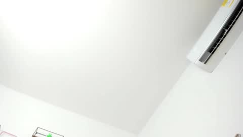 Snapshot of jakou_jaxxx chatting on October 10, 2025, 10:53 pm jakou online show from October 10, 2025, 10:53 pm