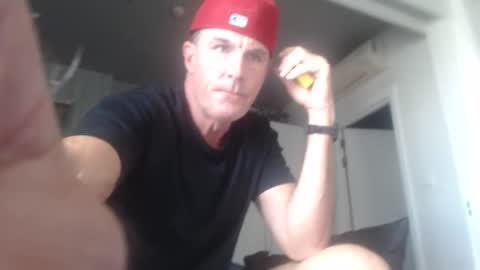 Snapshot of jam_on_it chatting on December 28, 2024, 3:15 am JAM online show from December 28, 2024, 3:15 am