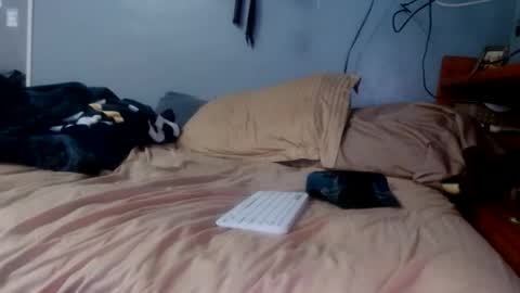 what you in too online show from April 7, 2026, 6:41 pm