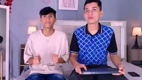 James y Kenet online show from February 20, 2026, 7:14 pm