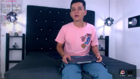 James y Kenet online show from February 21, 2026, 11:44 am