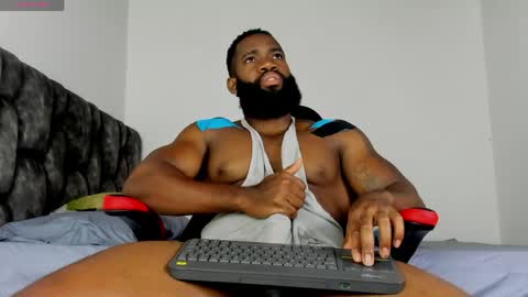 Snapshot of james_bbcmuscle chatting on June 5, 2026, 1:23 am James BBC online show from June 5, 2026, 1:23 am