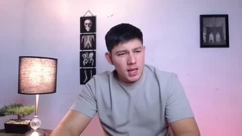 james_cr online show from November 10, 2025, 12:20 am