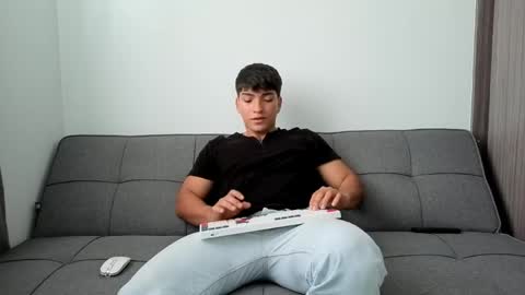 Snapshot of james_silva1 chatting on April 22, 2026, 4:41 pm james_silva1 online show from April 22, 2026, 4:41 pm