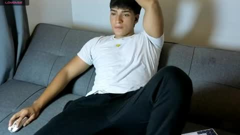 Snapshot of james_silva1 chatting on May 30, 2026, 11:57 pm james_silva1 online show from May 30, 2026, 11:57 pm