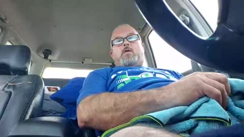 jamesb541208 online show from October 3, 2025, 7:55 pm