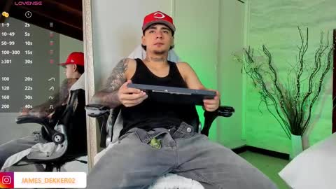 jamesdekker online show from September 14, 2025, 10:58 am