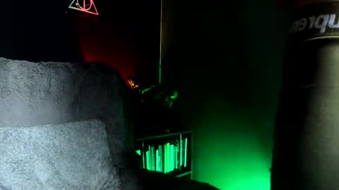 Snapshot of jamesgolden_ chatting on October 1, 2025, 2:28 am jamesgolden_ online show from October 1, 2025, 2:28 am