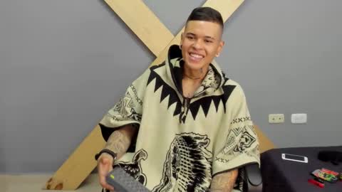 Snapshot of jamesinked_ chatting on December 19, 2024, 2:35 pm Jamesinked  online show from December 19, 2024, 2:35 pm