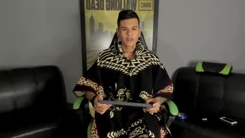 Snapshot of jamesinked_ chatting on January 3, 2025, 3:27 am Jamesinked  online show from January 3, 2025, 3:27 am