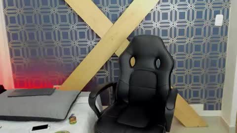 Snapshot of jamesinked_ chatting on January 7, 2025, 2:08 pm Jamesinked  online show from January 7, 2025, 2:08 pm