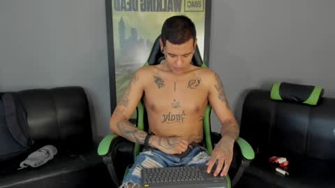 Snapshot of jamesinked_ chatting on January 14, 2025, 7:53 pm Jamesinked  online show from January 14, 2025, 7:53 pm