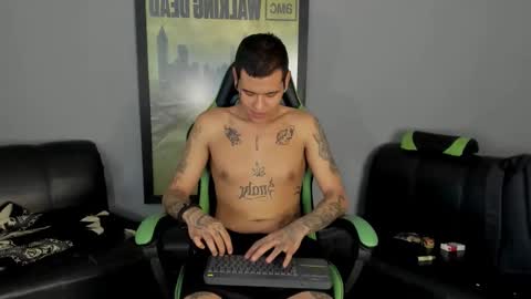 Snapshot of jamesinked_ chatting on January 23, 2025, 4:15 pm Jamesinked  online show from January 23, 2025, 4:15 pm