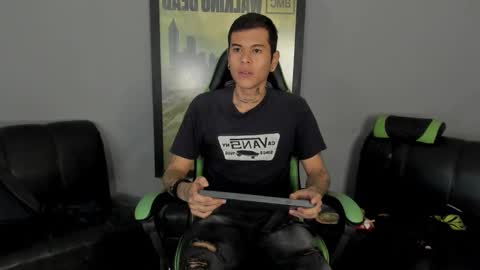 Snapshot of jamesinked_ chatting on February 9, 2025, 6:26 pm Jamesinked  online show from February 9, 2025, 6:26 pm