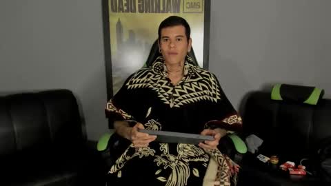 Snapshot of jamesinked_ chatting on February 16, 2025, 5:04 am Jamesinked  online show from February 16, 2025, 5:04 am