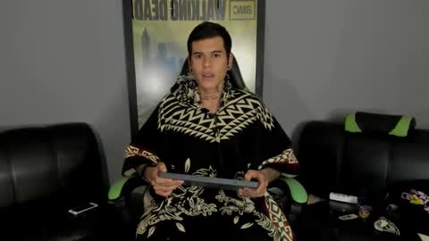 Snapshot of jamesinked_ chatting on March 9, 2025, 3:32 am Jamesinked  online show from March 9, 2025, 3:32 am