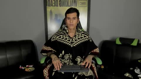 Snapshot of jamesinked_ chatting on March 10, 2025, 1:56 am Jamesinked  online show from March 10, 2025, 1:56 am