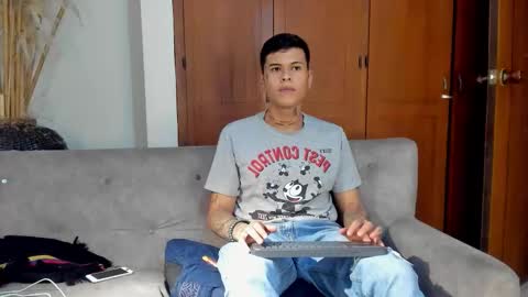 Snapshot of jamesinked_ chatting on October 18, 2025, 2:47 am Jamesinked  online show from October 18, 2025, 2:47 am