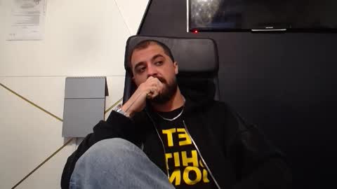 JamesMyers online show from October 4, 2025, 5:38 am