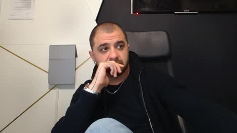 JamesMyers online show from November 24, 2025, 5:18 am