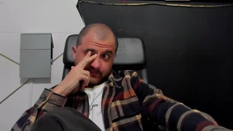 JamesMyers online show from April 19, 2026, 3:39 am