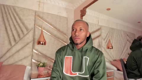 Snapshot of jamesparck chatting on March 2, 2025, 2:21 pm James online show from March 2, 2025, 2:21 pm