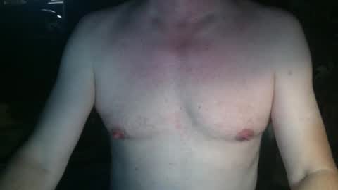 Snapshot of jamesray722 chatting on November 4, 2025, 4:11 am jamesray722 online show from November 4, 2025, 4:11 am