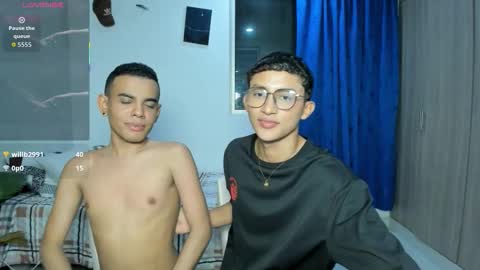 jamess_blanco online show from December 13, 2025, 11:43 pm