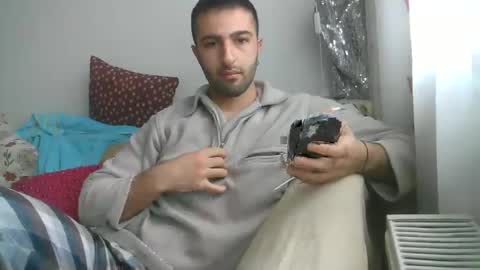 jamessandt online show from February 16, 2025, 9:37 am