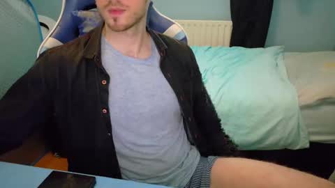 Snapshot of jamie_lad chatting on January 14, 2025, 11:42 am Jamie online show from January 14, 2025, 11:42 am