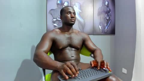 jamiee f online show from March 11, 2025, 6:32 am