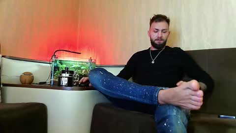 Robbie online show from March 10, 2025, 2:06 am