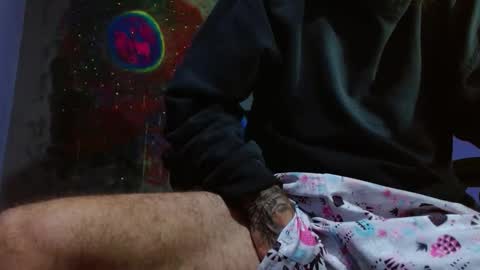 Jammes. online show from February 9, 2025, 2:28 am