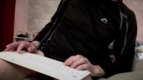 Jamram2 online show from November 16, 2025, 2:06 am