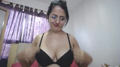 Johanna online show from March 7, 2026, 9:45 pm