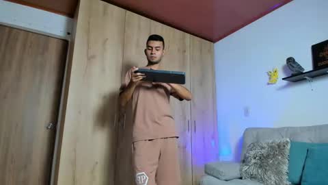 Jandy Monca online show from February 3, 2026, 12:54 pm