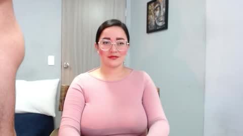 Snapshot of jane_and_paul1 chatting on February 9, 2026, 7:29 pm online show from February 9, 2026, 7:29 pm