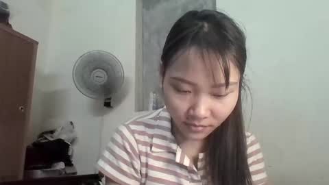 jane_baby999 online show from April 2, 2026, 2:04 pm