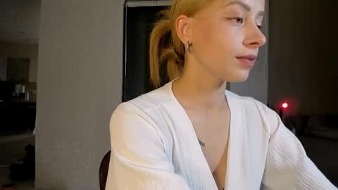 Jane online show from February 22, 2025, 8:31 pm