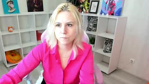 jane_broks online show from February 1, 2025, 12:29 am