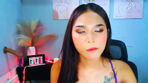 Janelarose online show from June 14, 2026, 3:30 am