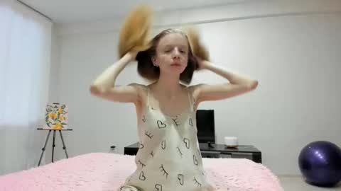 JaneLong online show from February 9, 2026, 4:05 am