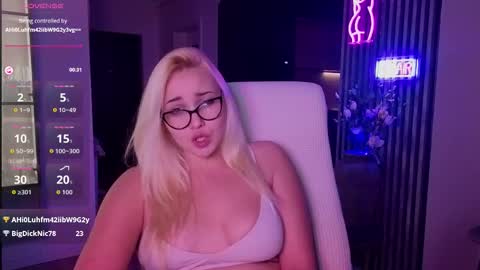 Jane online show from November 27, 2025, 5:37 pm