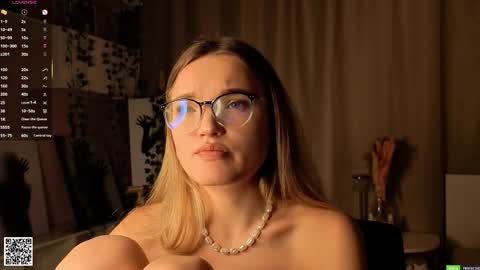 Hi Im Alice and here youll find something online show from February 3, 2026, 6:40 am