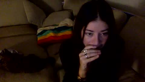 janicepepper online show from December 15, 2025, 2:32 pm