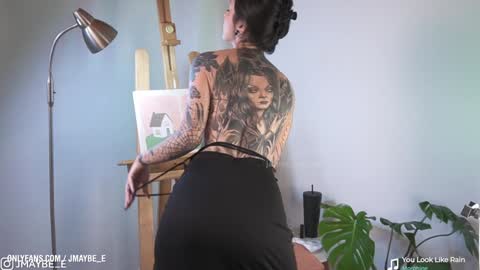   jmaybe e online show from January 6, 2025, 3:08 pm