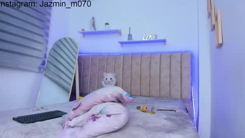 Jane online show from December 20, 2025, 7:04 am